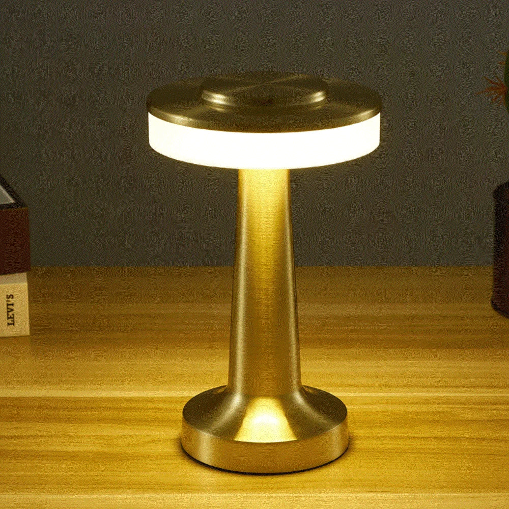 LumiCrest - Klassieke Draadloze Draagbare LED Tafellamp