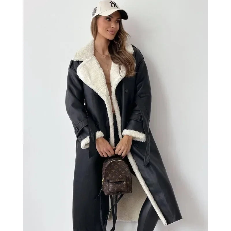 CLAIRE - Luxe jas met fleece voering en oversized kraag