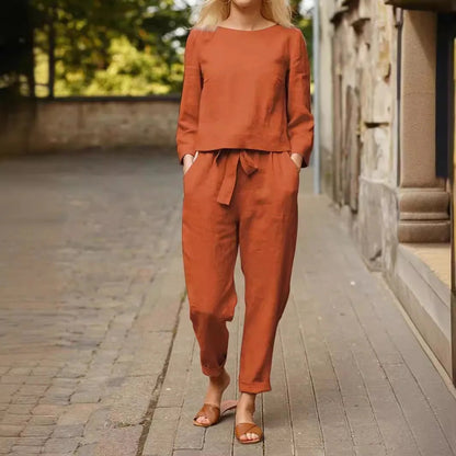 Casual damespak met strikceintuur en elegante pasvorm – LUMA SOFT - Glamorix
