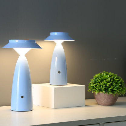 LUMINA - Speelse tafellamp met industrieel ontwerp