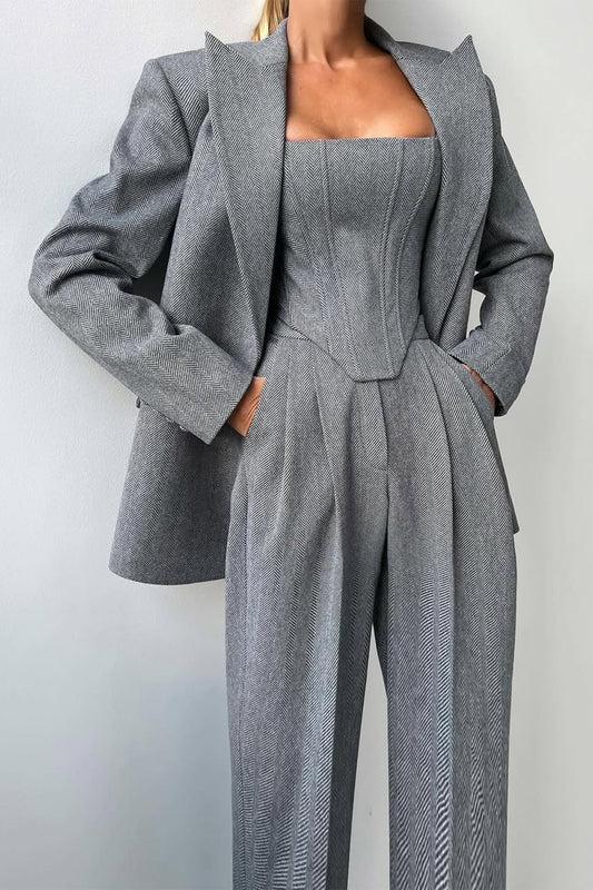Elegante Damesoutfit met Getailleerde Pasvorm voor Feestelijke Gelegenheden – LUNA CHIC - Glamorix