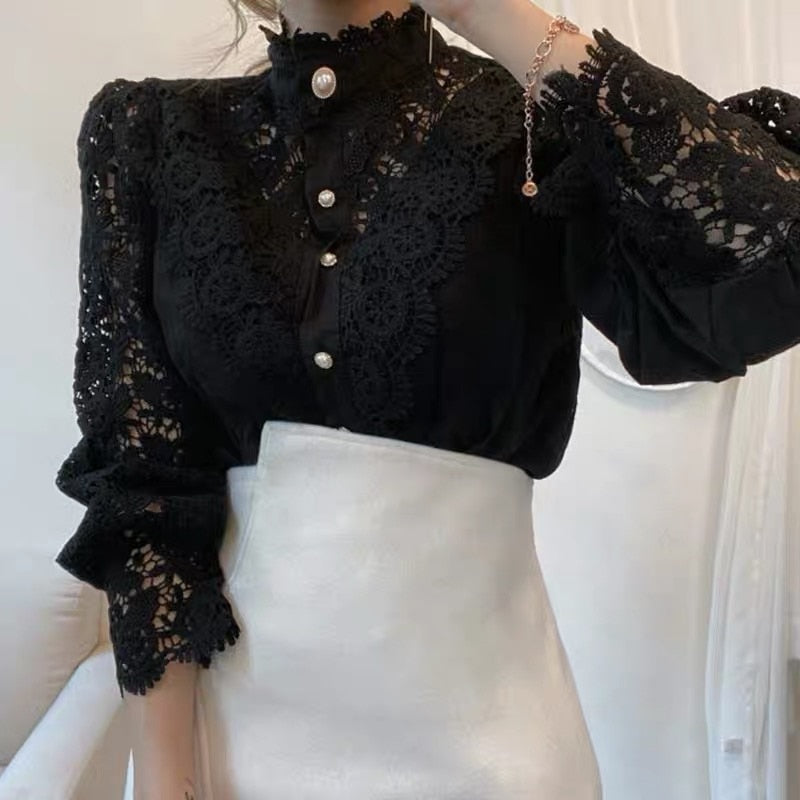 ELOISE - Elegante damesblouse met stijlvolle hoge hals