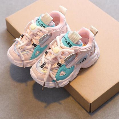 LITTLE TRENDSETTER – Baby Peutersneakers voor de Kleine Fashionista