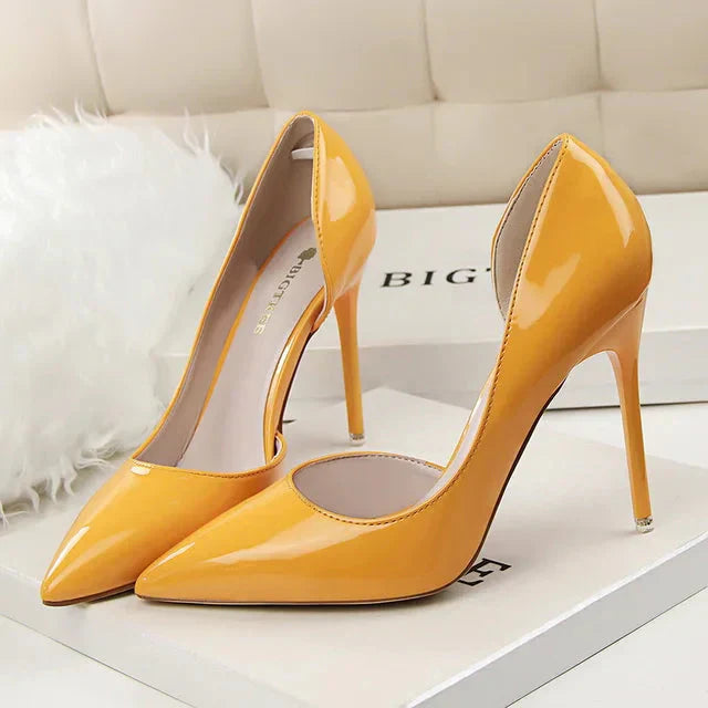 Dames pumps met hoge hak en uitgesneden zijkant – VELARA CUTOUT - Glamorix