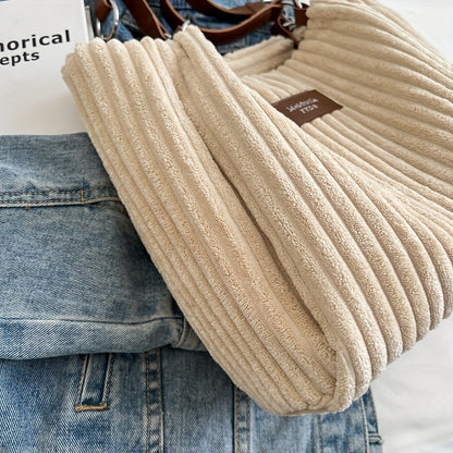 Trendy corduroy schoudertas met kettingriem – VelvetCordia - Glamorix