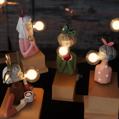 LUMIPLAY - Decoratieve tafellamp met speels figuurontwerp en LED-lamp