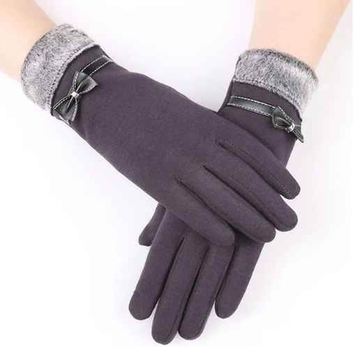 ELISE - Warme gebreide handschoenen met decoratieve knopen