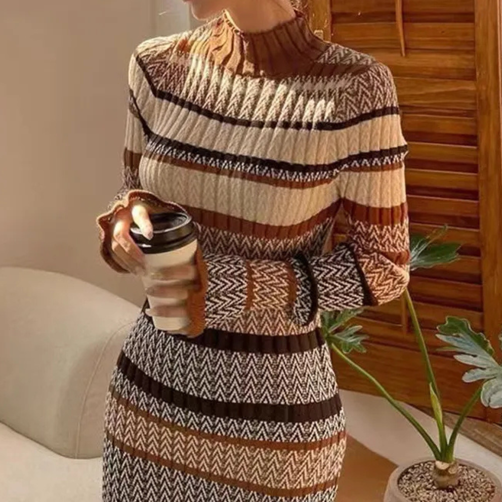 Gestreepte gebreide maxi-jurk met lange mouwen – SERENAÏS - Glamorix