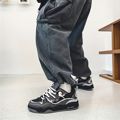 Lage herensneaker met contrastdetails en sportieve zool – NOVARO FLEX - Glamorix
