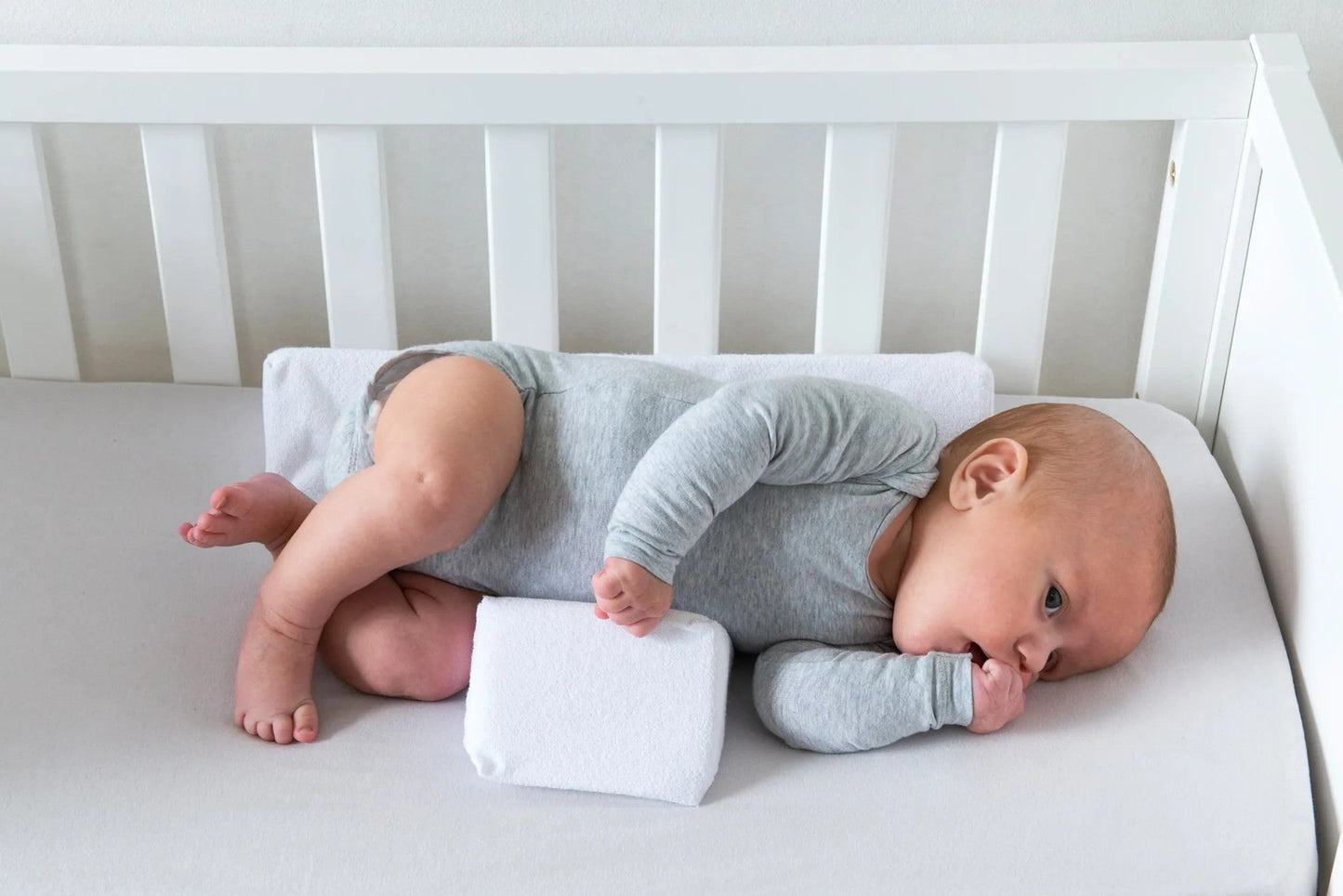 Baby Anti-Roll Keilkussen - Veilig en Comfortabel voor een goede nachtrust