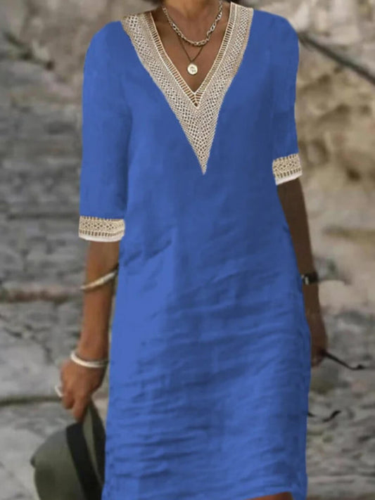 Damesjurk met V-hals en kantdetails – ELARA LACE - Glamorix