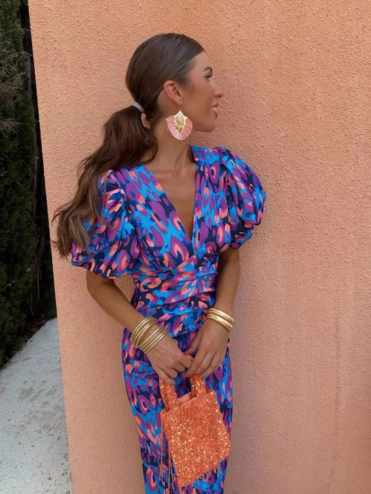 AYENNE – Midi damesjurk met pofmouwen en verfijnd cut-out detail - Glamorix