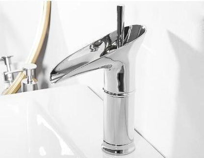 Waterval wastafelkraan met retro design voor badkamer – VELLUTO AquaFall - Glamorix