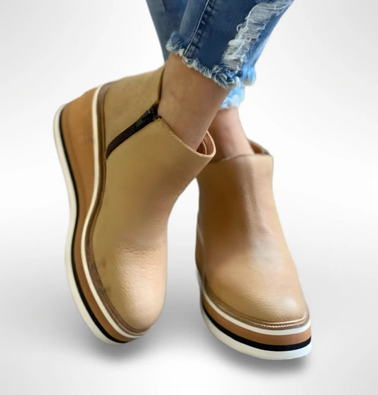 Elegante Dameslaarzen met Tijdloos Design – MAÉLINA