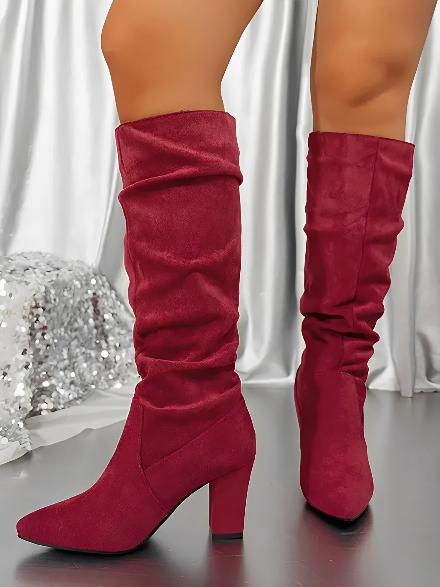 ARIA – Hoge suède dameslaarzen met elegante schacht - Glamorix