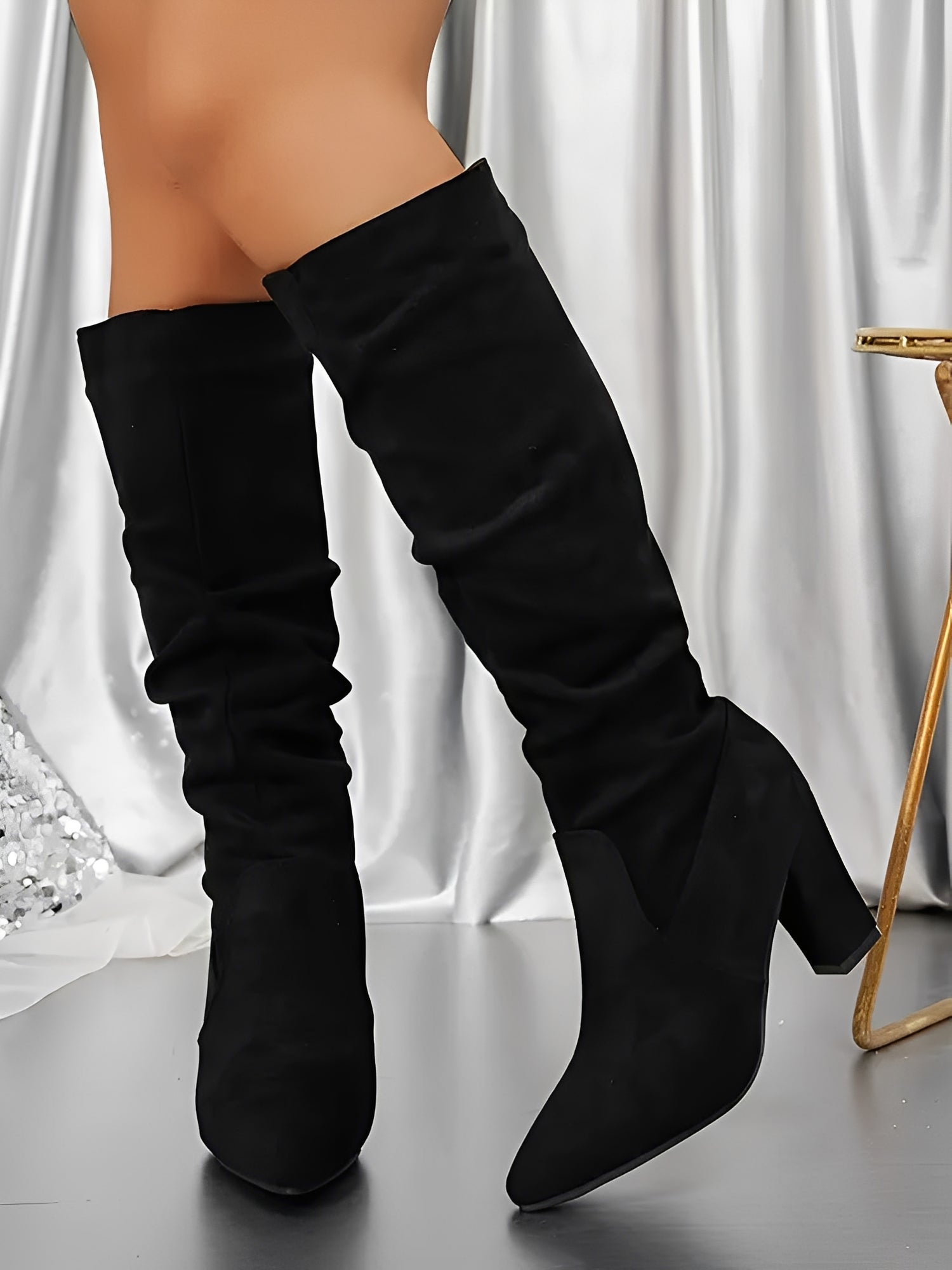 ARIA – Hoge suède dameslaarzen met elegante schacht - Glamorix