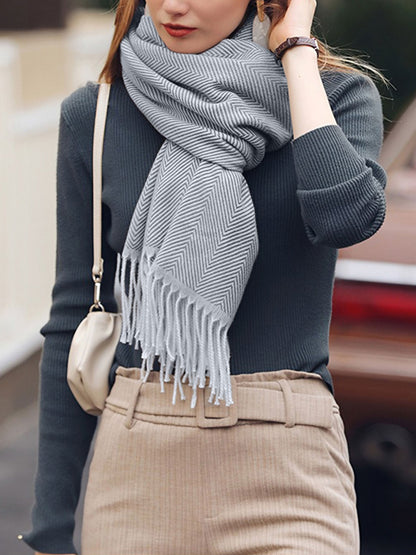 LARA – Dames sjaal met franjes en zachte afwerking - Glamorix