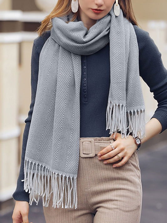 LARA – Dames sjaal met franjes en zachte afwerking - Glamorix