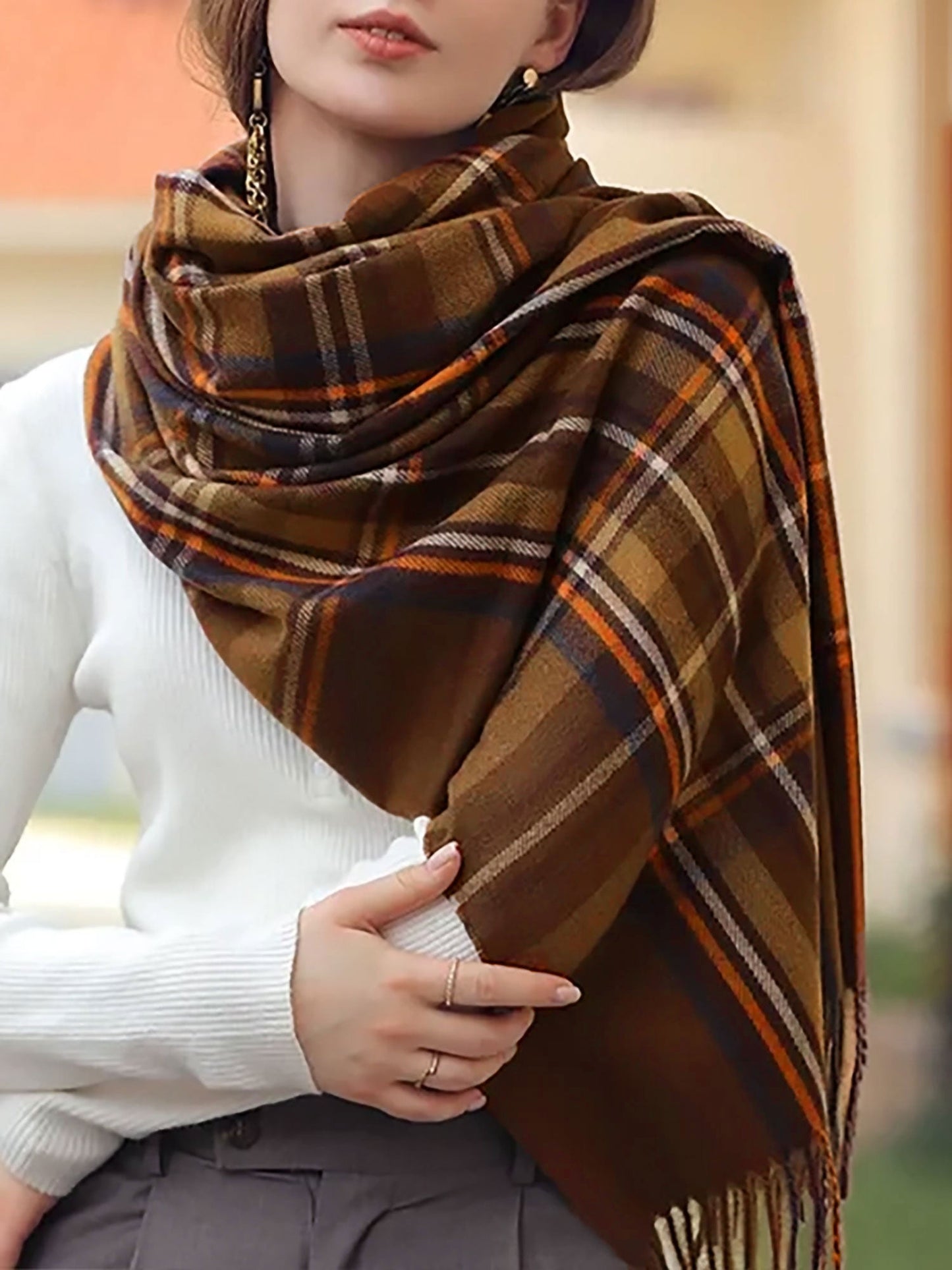 ELORA – Geruite dames sjaal met franjes en zachte touch - Glamorix