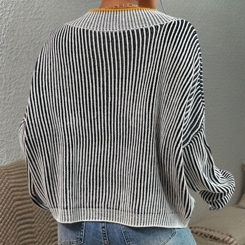 Gestreepte off-shoulder damestrui van gebreid materiaal – NÉLIA - Glamorix