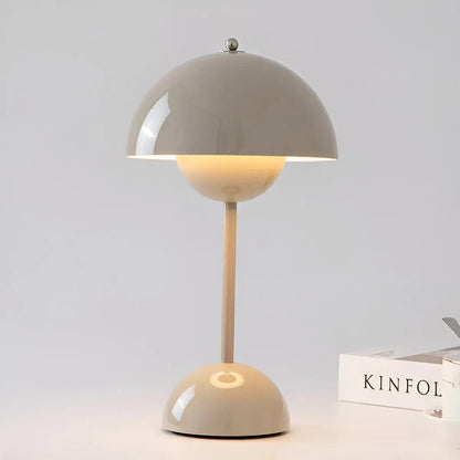 Moderne tafellamp met matte lichtdiffusie en strak design – LUMIVIA FrostGlow - Glamorix