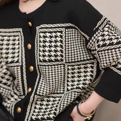 Gebreid damesvest met knoopsluiting en zachte feel – ALVÉRA - Glamorix